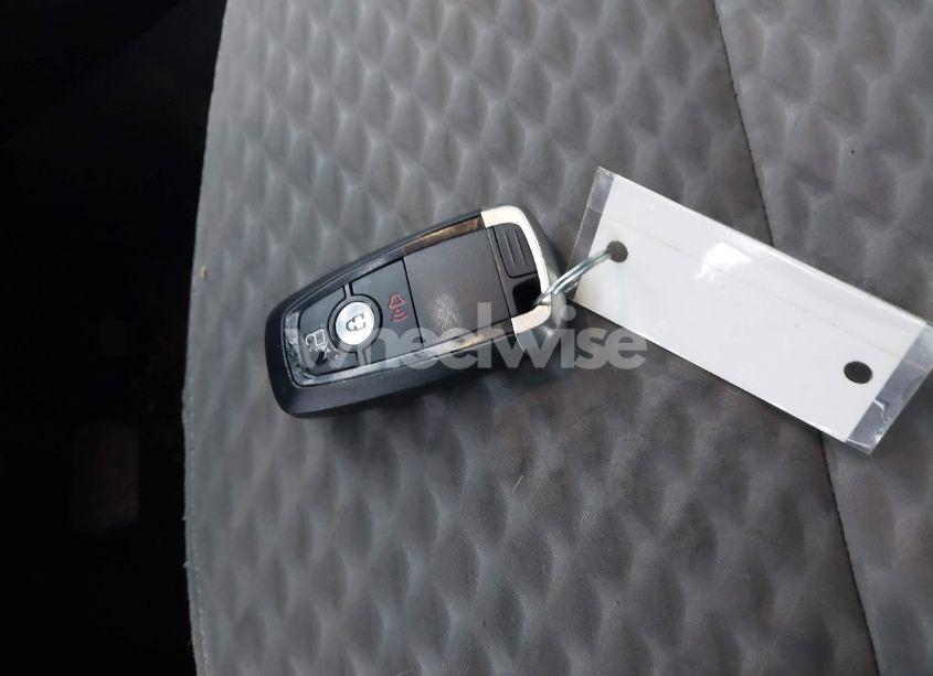 Photo 11 of 2020 Ford Escape SE (VIN 1FMCU9G60LUA97399)