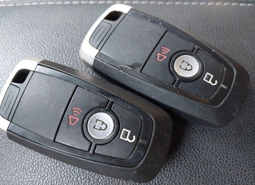 Photo 11 of 2020 Ford Escape SE (VIN 1FMCU9G60LUC56938)