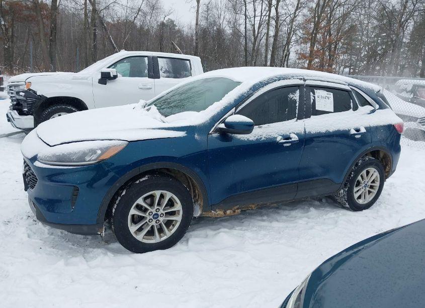 Photo 14 of 2020 Ford Escape SE (VIN 1FMCU9G60LUC56938)