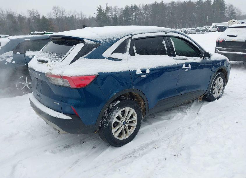 Photo 4 of 2020 Ford Escape SE (VIN 1FMCU9G60LUC56938)