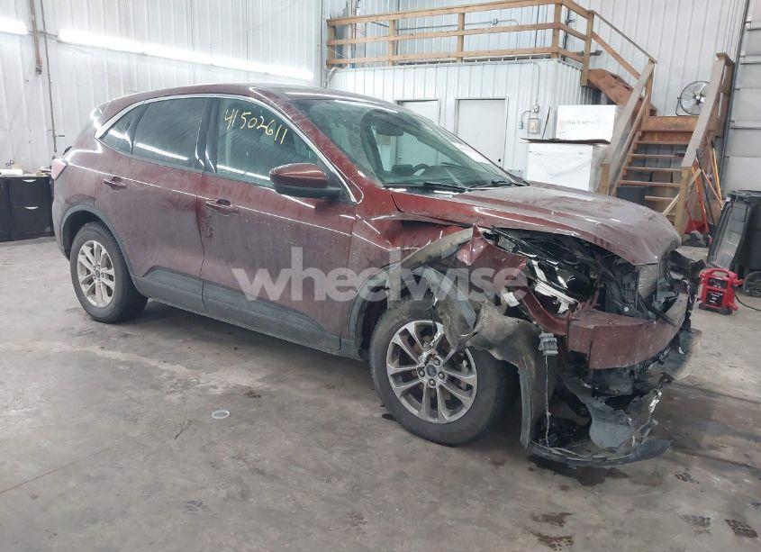 2021 Ford Escape SE (VIN 1FMCU9G60MUA02969) main photo