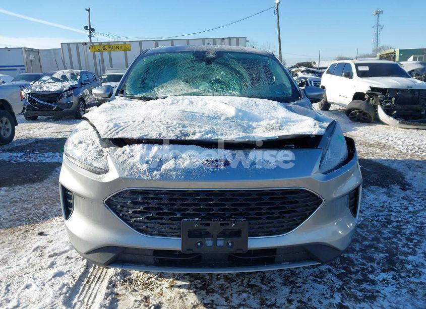Photo 11 of 2021 Ford Escape SE (VIN 1FMCU9G60MUA46566)