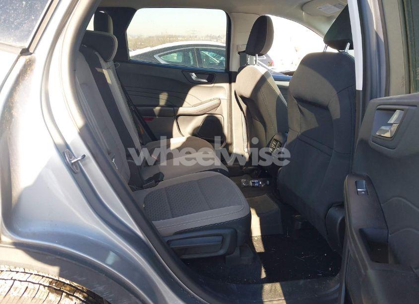 Photo 8 of 2021 Ford Escape SE (VIN 1FMCU9G60MUA46566)