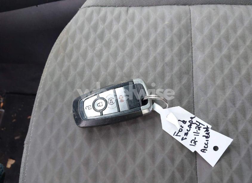 Photo 11 of 2021 Ford Escape SE (VIN 1FMCU9G60MUA47295)