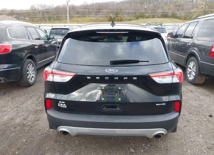 Photo 16 of 2021 Ford Escape SE (VIN 1FMCU9G60MUB01355)