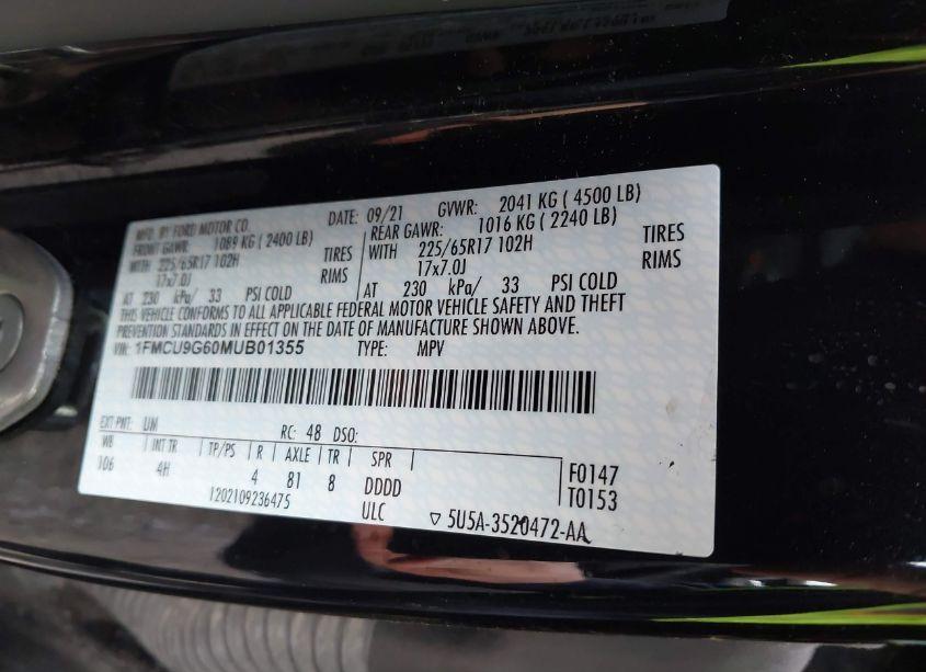 Photo 9 of 2021 Ford Escape SE (VIN 1FMCU9G60MUB01355)