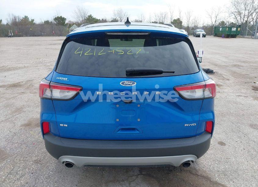 Photo 17 of 2021 Ford Escape SE (VIN 1FMCU9G60MUB02425)