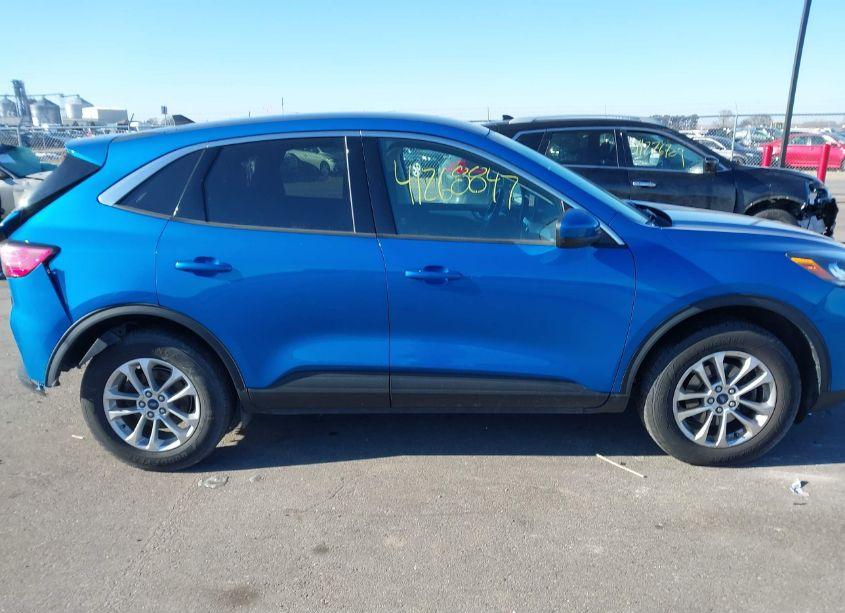 Photo 13 of 2021 Ford Escape SE (VIN 1FMCU9G60MUB28829)