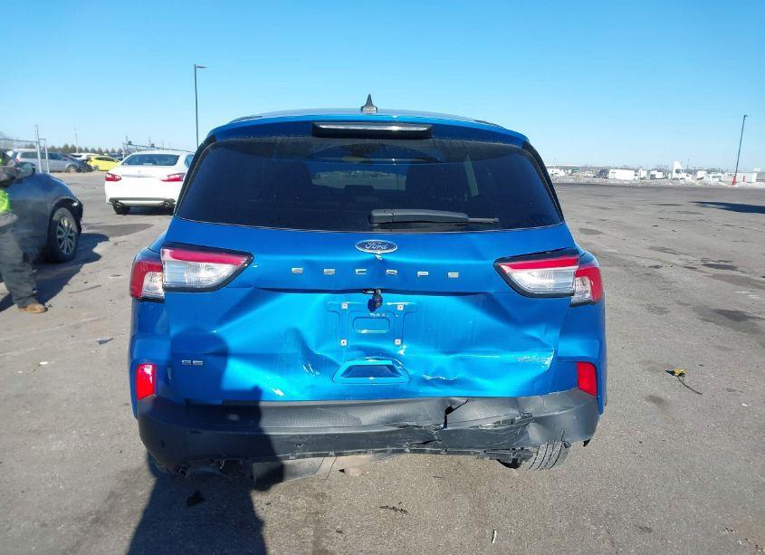 Photo 16 of 2021 Ford Escape SE (VIN 1FMCU9G60MUB28829)