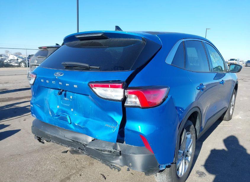 Photo 6 of 2021 Ford Escape SE (VIN 1FMCU9G60MUB28829)