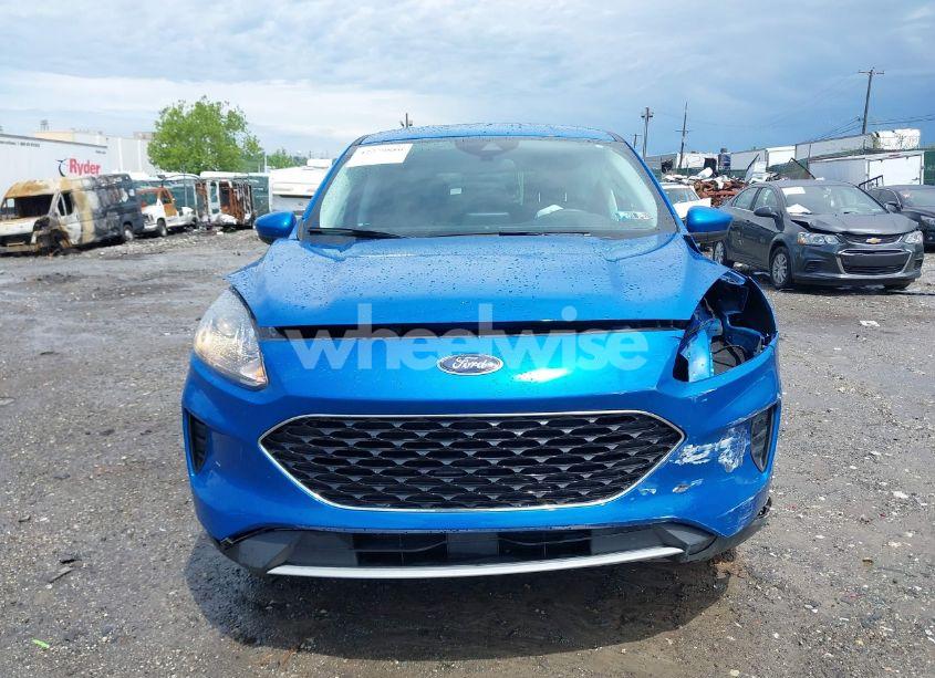 Photo 11 of 2021 Ford Escape SE (VIN 1FMCU9G60MUB30337)