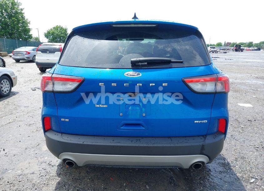 Photo 15 of 2021 Ford Escape SE (VIN 1FMCU9G60MUB30337)
