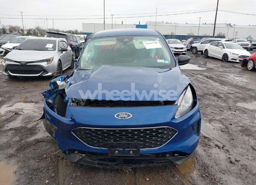 Photo 12 of 2022 Ford Escape SE (VIN 1FMCU9G60NUB82441)