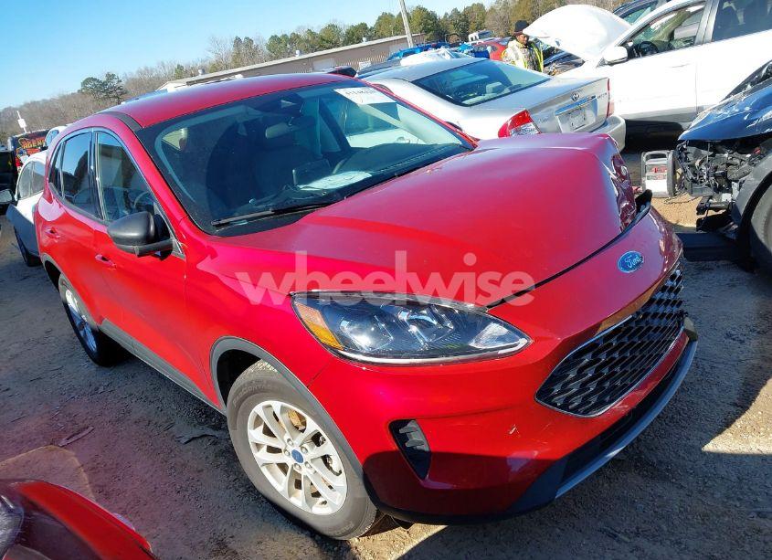 2022 Ford Escape SE (VIN 1FMCU9G60NUB94542) main photo