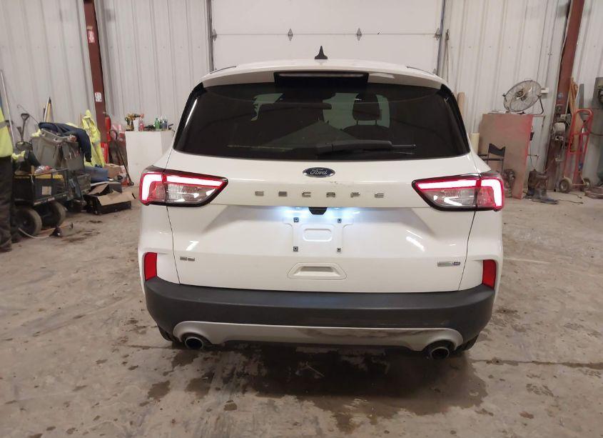 Photo 17 of 2020 Ford Escape SE (VIN 1FMCU9G61LUB65502)