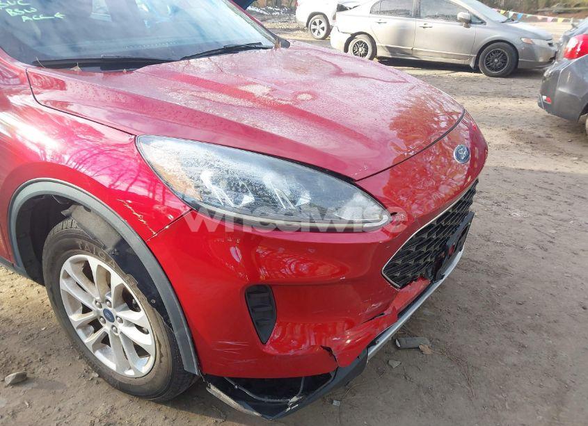 Photo 6 of 2020 Ford Escape SE (VIN 1FMCU9G61LUB86608)