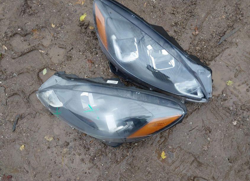 Photo 12 of 2020 Ford Escape SE (VIN 1FMCU9G61LUC10261)