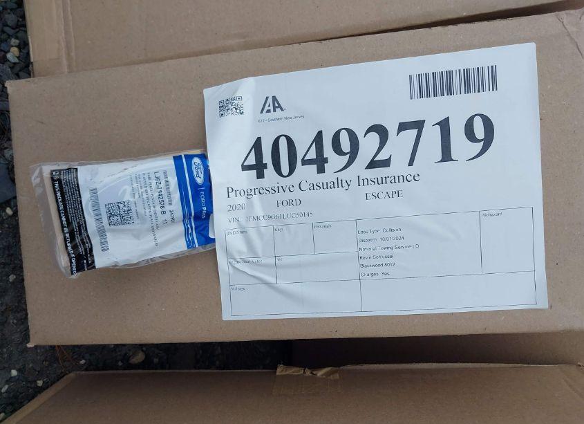 Photo 10 of 2020 Ford Escape SE (VIN 1FMCU9G61LUC50145)