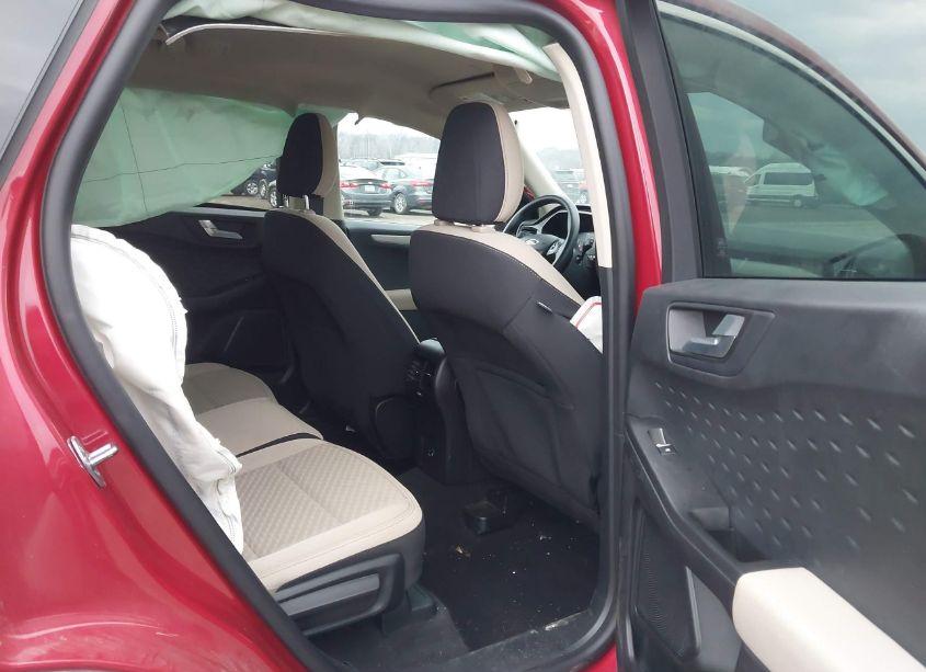 Photo 8 of 2020 Ford Escape SE (VIN 1FMCU9G61LUC53191)