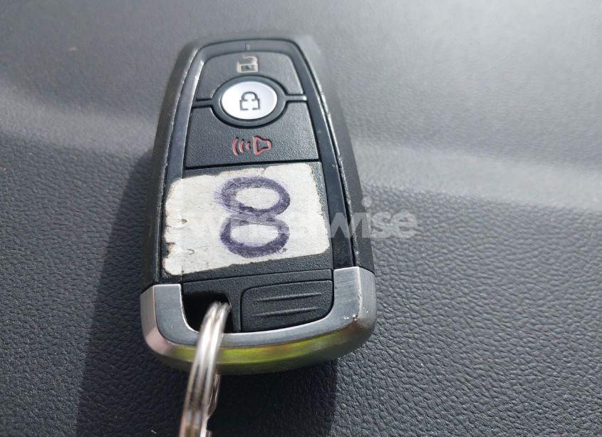 Photo 11 of 2020 Ford Escape SE (VIN 1FMCU9G61LUC57175)