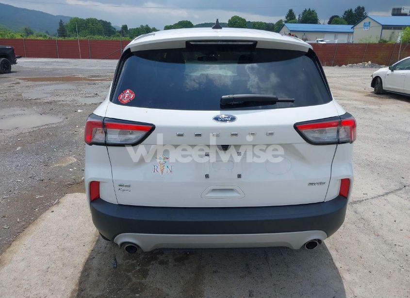 Photo 17 of 2021 Ford Escape SE (VIN 1FMCU9G61MUA30151)