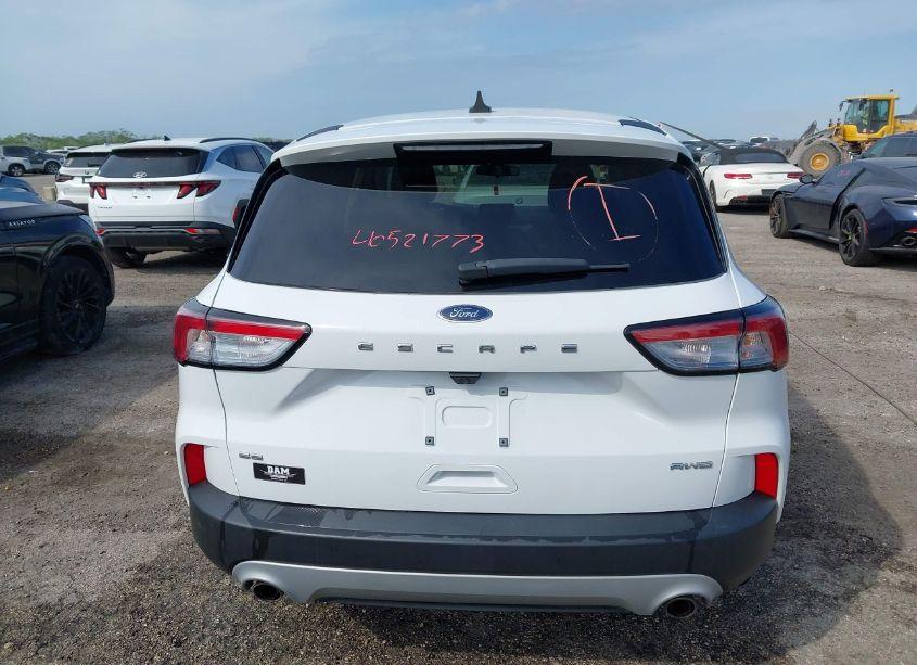 Photo 16 of 2022 Ford Escape SE (VIN 1FMCU9G61NUA62857)