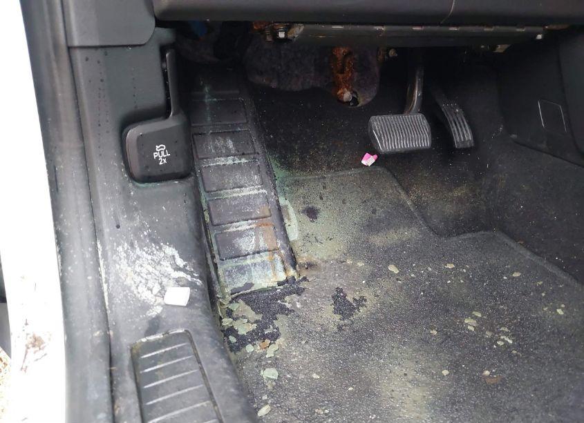 Photo 6 of 2022 Ford Escape SE (VIN 1FMCU9G61NUA62857)