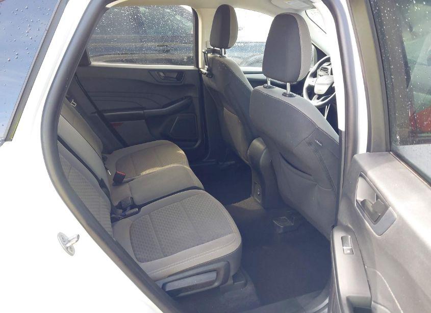 Photo 8 of 2022 Ford Escape SE (VIN 1FMCU9G61NUA62857)