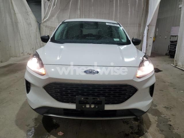 Photo 2 of 2022 FORD ESCAPE SE N/A (VIN 1FMCU9G61NUA65676)