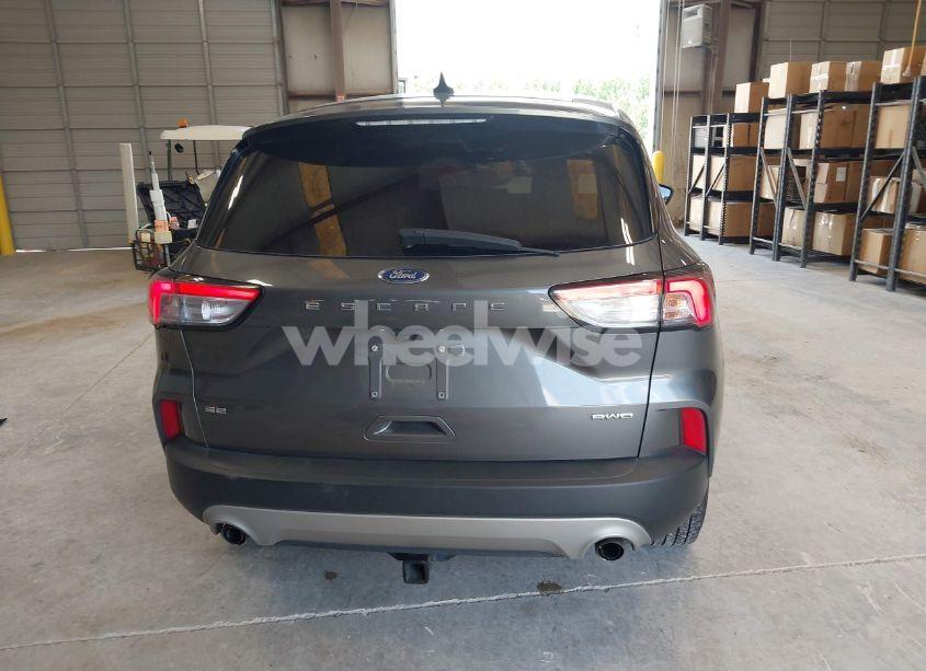 Photo 17 of 2022 Ford Escape SE (VIN 1FMCU9G61NUB81492)