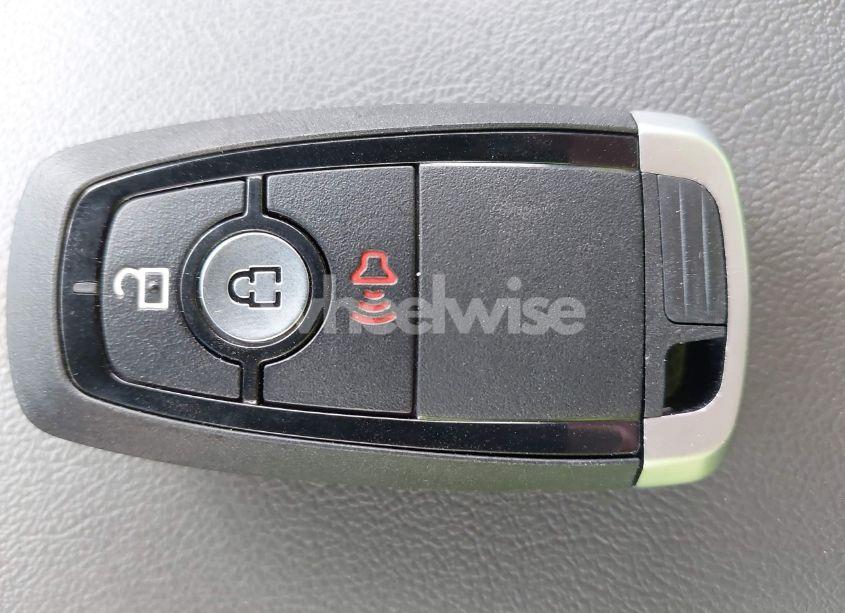 Photo 11 of 2020 Ford Escape SE (VIN 1FMCU9G62LUB56744)