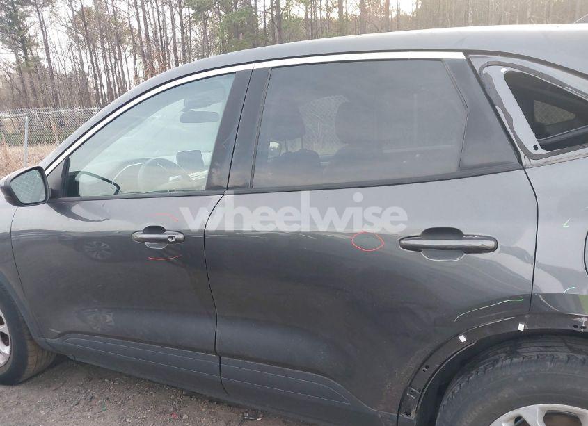 Photo 15 of 2020 Ford Escape SE (VIN 1FMCU9G62LUB56744)