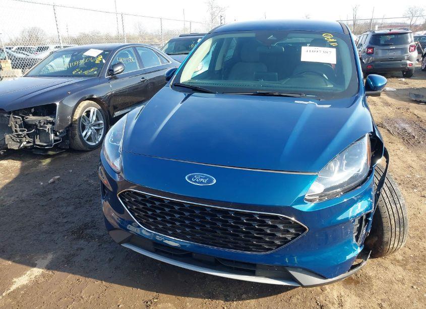 Photo 12 of 2020 Ford Escape SE (VIN 1FMCU9G62LUC32141)