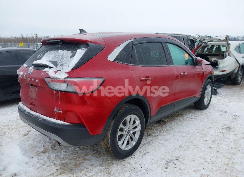Photo 4 of 2020 Ford Escape SE (VIN 1FMCU9G62LUC65799)