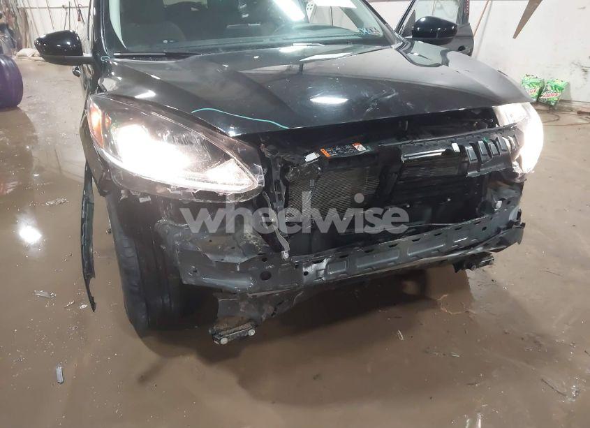 Photo 6 of 2021 Ford Escape SE (VIN 1FMCU9G62MUB21235)