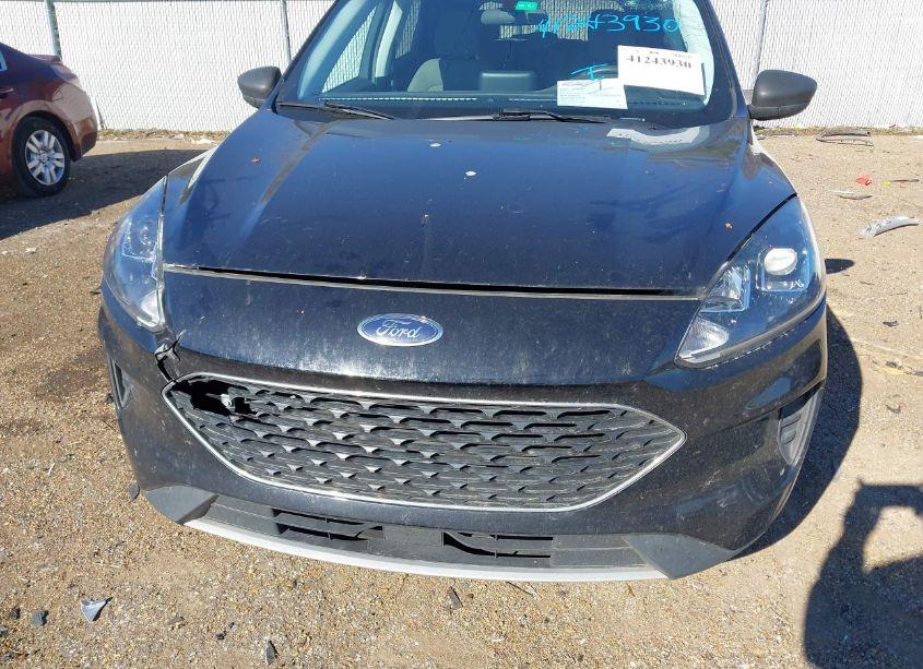 Photo 13 of 2022 Ford Escape SE (VIN 1FMCU9G62NUA66514)