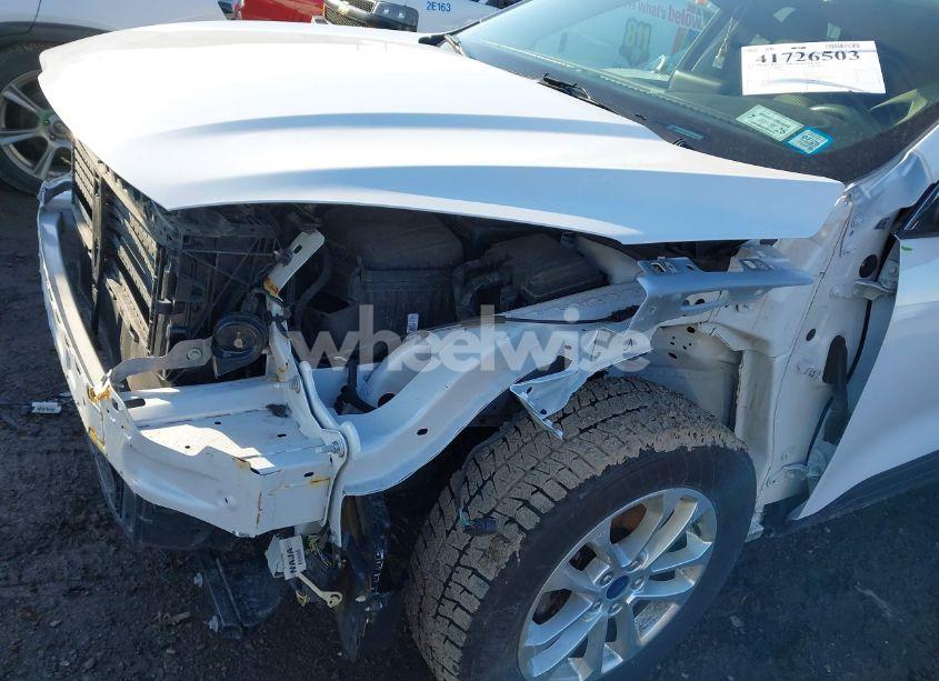 Photo 6 of 2022 Ford Escape SE (VIN 1FMCU9G62NUA68442)