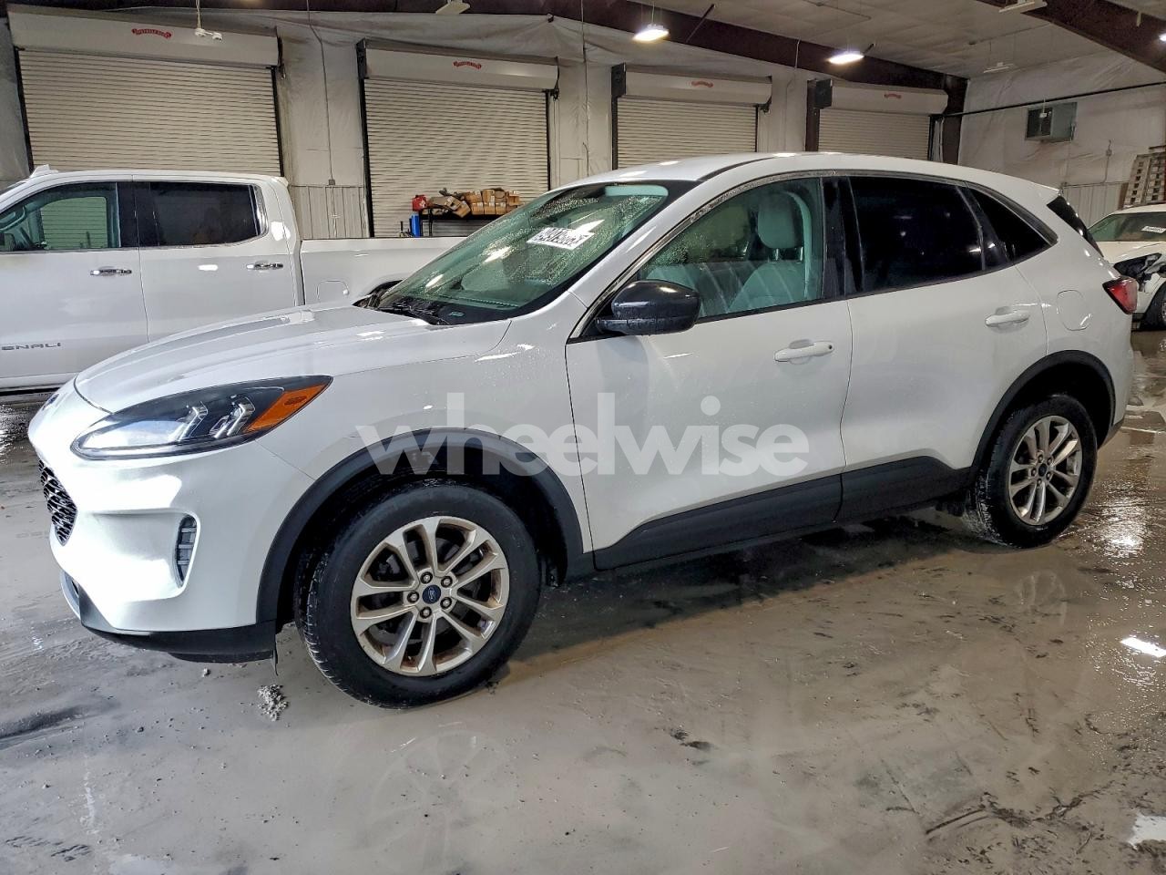 2022 FORD ESCAPE SE (VIN 1FMCU9G62NUA99030) main photo