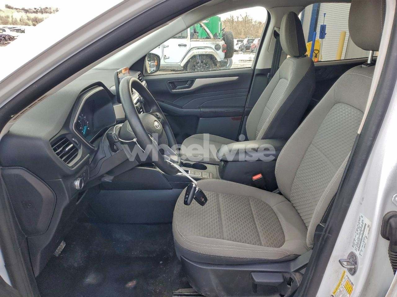 Photo 7 of 2022 FORD ESCAPE SE (VIN 1FMCU9G62NUA99030)