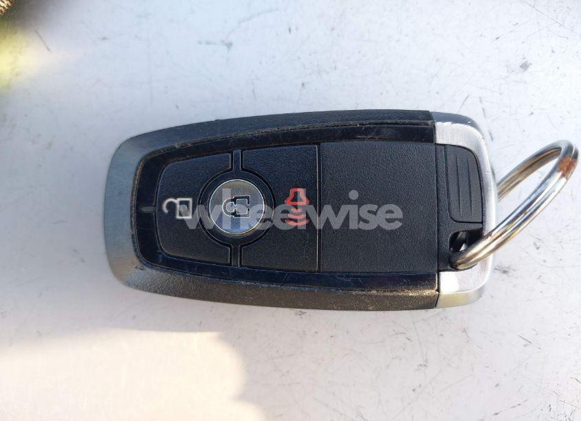 Photo 11 of 2022 Ford Escape SE (VIN 1FMCU9G62NUB11192)