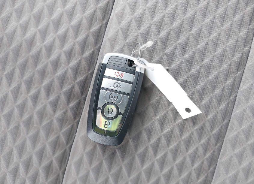 Photo 11 of 2022 Ford Escape SE (VIN 1FMCU9G62NUB17381)