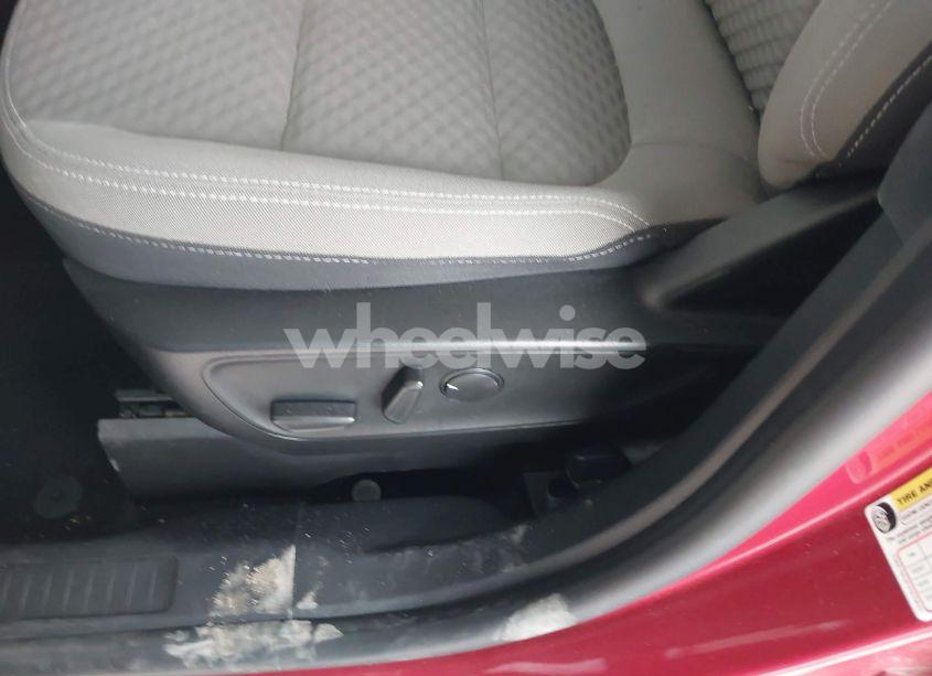 Photo 9 of 2022 Ford Escape SE (VIN 1FMCU9G62NUB50719)