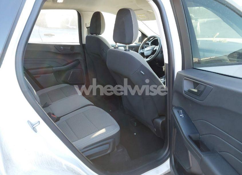 Photo 8 of 2022 Ford Escape SE (VIN 1FMCU9G62NUB96986)