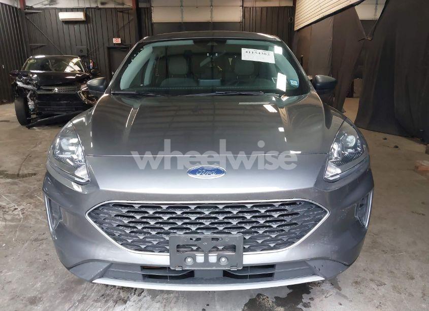 Photo 12 of 2022 Ford Escape SE (VIN 1FMCU9G62NUB98558)