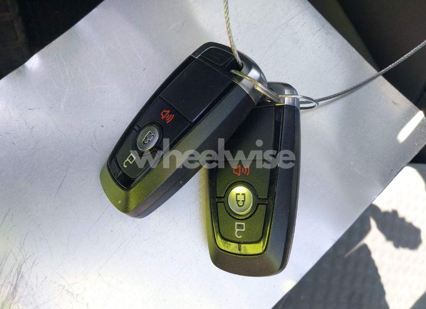 Photo 11 of 2020 Ford Escape SE (VIN 1FMCU9G63LUA27153)