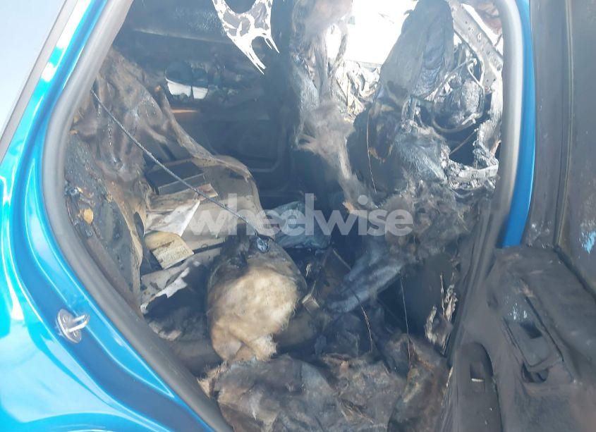 Photo 8 of 2020 Ford Escape SE (VIN 1FMCU9G63LUB05236)