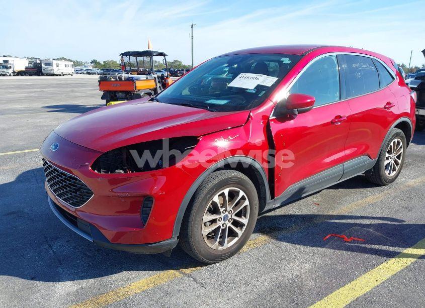 Photo 6 of 2020 Ford Escape SE (VIN 1FMCU9G63LUC12626)
