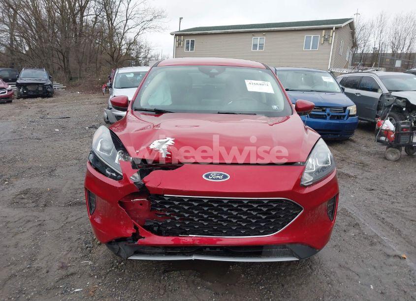 Photo 13 of 2020 Ford Escape SE (VIN 1FMCU9G63LUC28731)