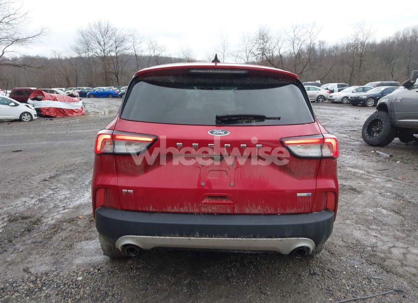Photo 17 of 2020 Ford Escape SE (VIN 1FMCU9G63LUC28731)