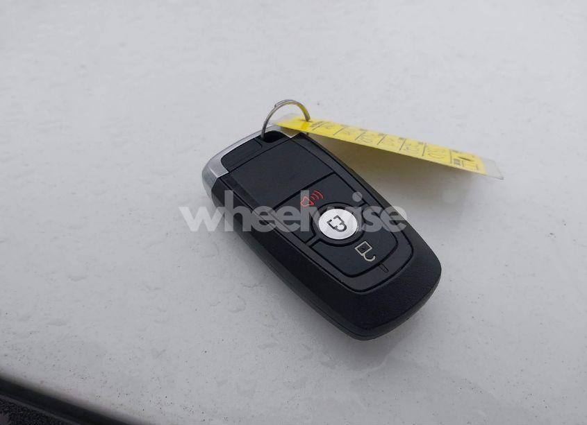 Photo 11 of 2020 Ford Escape SE (VIN 1FMCU9G63LUC47635)